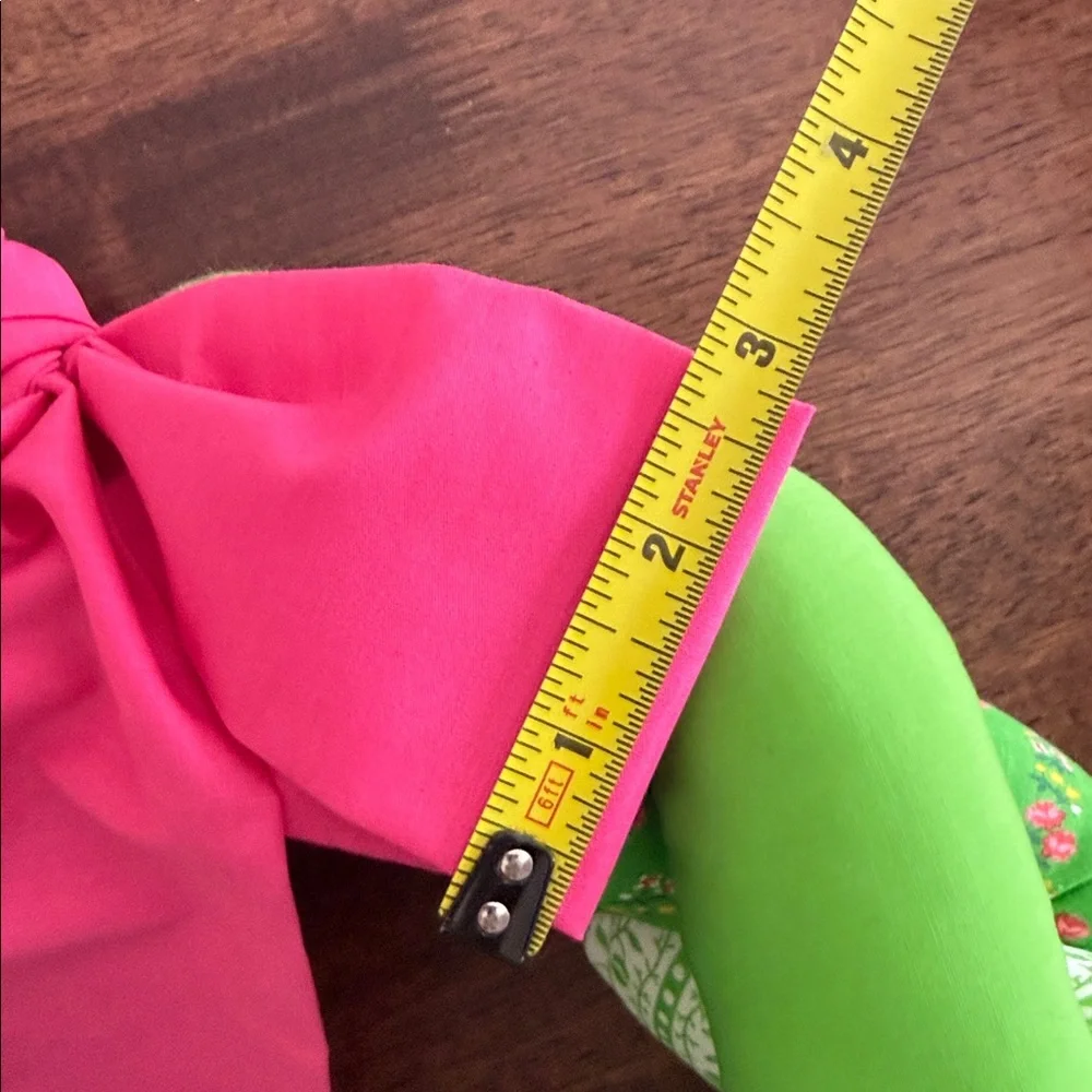 Vintage braided fabric plush wreath with pink ribbon